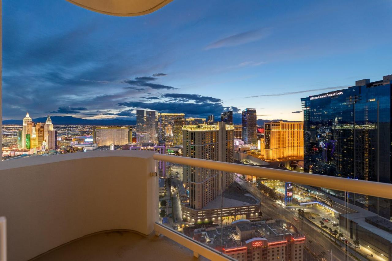 Lucky Gem Penthouse & Luxury Suites At Signature Resort, Balcony Strip View 1607 Лас-Вегас Экстерьер фото